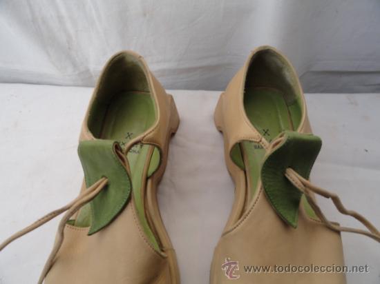 Antig&uuml;edades: ORIGINALES ZAPATOS DE MUJER. - Foto 3