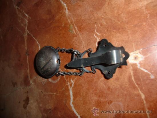 Antig&uuml;edades: Composici&oacute;n de metal antigua - Foto 2