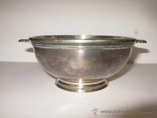 Antig&uuml;edades: salsera de alpaca muy antigua 19cm de diametro