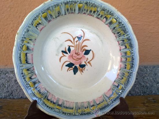 Antig&uuml;edades: antiguo plato de manises, - Foto 1