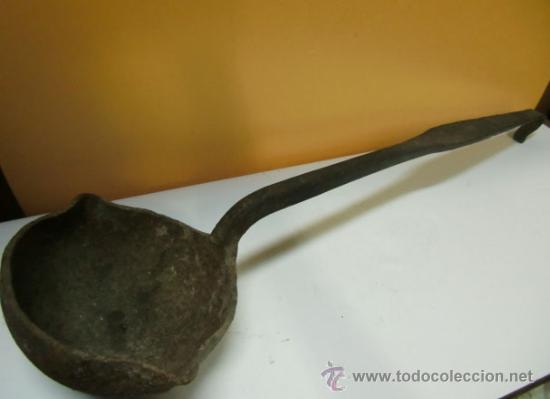 Antig&uuml;edades: Cazo de hierro antiguo - Foto 1
