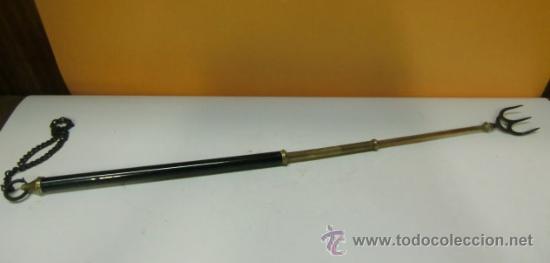Antig&uuml;edades: Horquilla antigua extensible - Foto 2