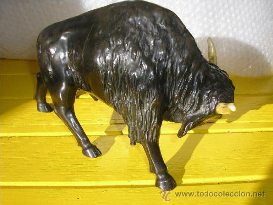 Antig&uuml;edades: Bizon o Bufalo en bronce - Art Deco - Foto 5