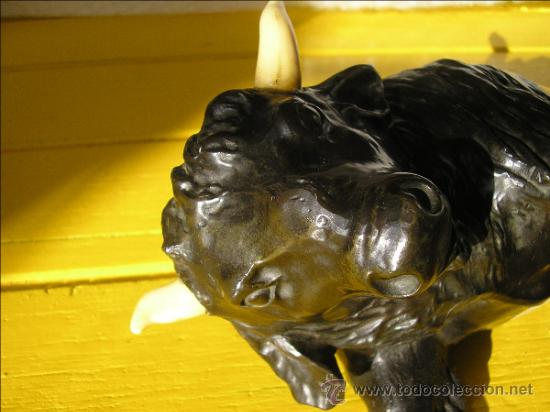 Antig&uuml;edades: Bizon o Bufalo en bronce - Art Deco - Foto 3
