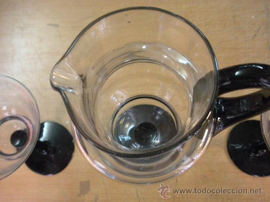 Antig&uuml;edades: juego de jarra y dos vasos de vidrio - Foto 3