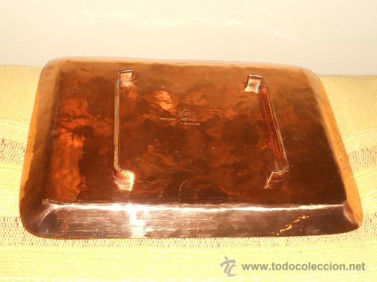 Antig&uuml;edades: BAMDEJA  DE  COBRE  CON  UN RELIEVE  PLATEADO - Foto 11
