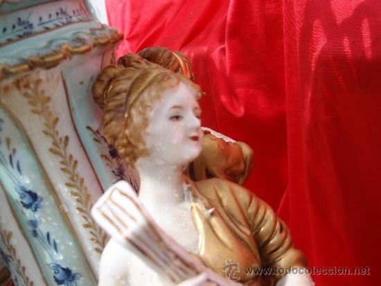 Antig&uuml;edades: Pareja de Maceteros con algun desperfecto. - Foto 7