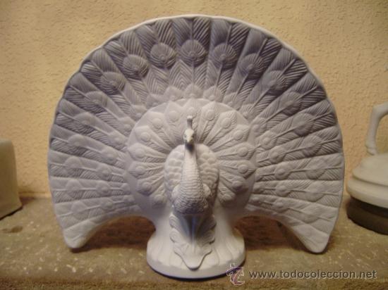 Antig&uuml;edades: PAVO BLANCO LLADRO - Foto 1