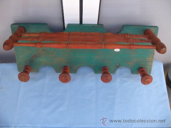 Antig&uuml;edades: ANTIGUA PERCHA REPISA EN MADERA DECORADA - Foto 4
