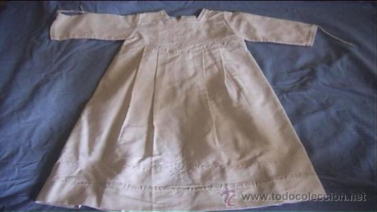 Antig&uuml;edades: VESTIDO - Foto 1