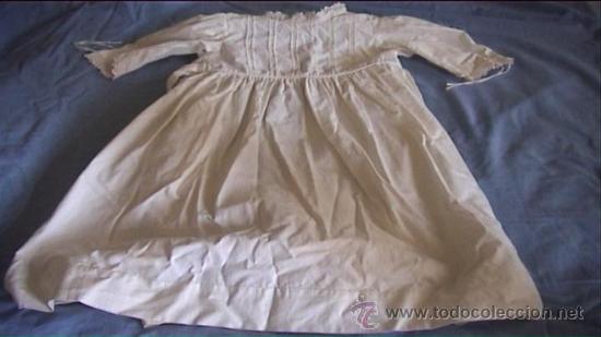 Antig&uuml;edades: VESTIDO - Foto 1