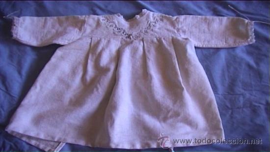 Antig&uuml;edades: VESTIDO - Foto 1
