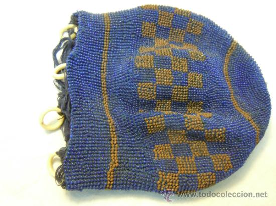 Antig&uuml;edades: BOLSO LIMOSNERO ANTIGUO DE ABALORIOS - Foto 1