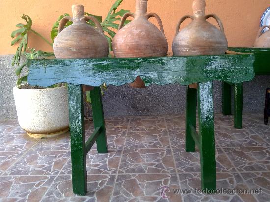Antig&uuml;edades: antiguo cantarero en madera. - Foto 1