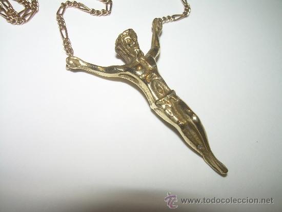 Antig&uuml;edades: BONITO COLGANTE DE CRISTO EN BRONCE. - Foto 1