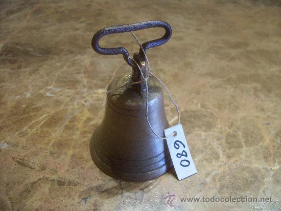 Antig&uuml;edades: ANTIGUA CAMPANILLA DE BRONCE - Foto 1