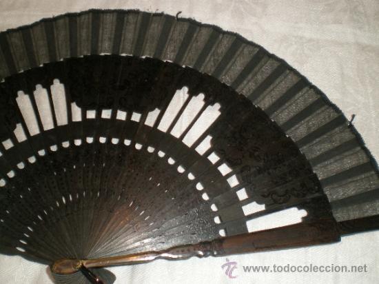 Antig&uuml;edades: abanico negro de luto - Foto 4