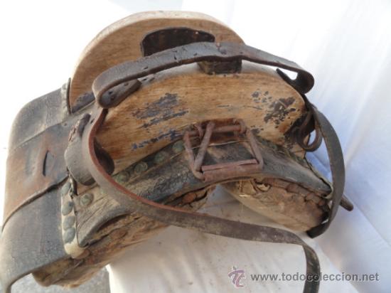 Antig&uuml;edades: ANTIGUA PROTECCION O PIEZA DE CARGA PARA MULA. - Foto 4