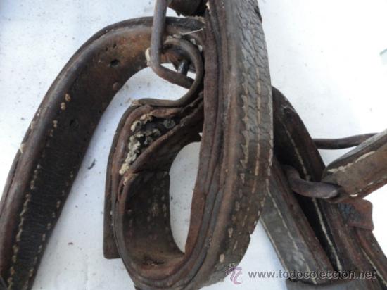 Antig&uuml;edades: PAREJA DE ENGANCHES PARA CABALLOS. - Foto 10