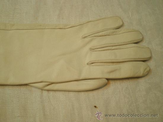 Antig&uuml;edades: GUANTES DE PIEL LARGOS - Foto 5