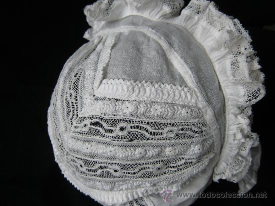 Antig&uuml;edades: ANTIGUO GORRO DE SEDA Y ENCAJE S. XIX - Foto 2