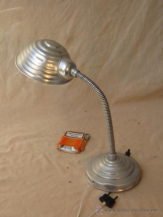 Antig&uuml;edades: LAMPARA DE MESA FLEXO - Foto 1