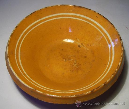 Antig&uuml;edades: Curioso lebrillo ceramica - Foto 1