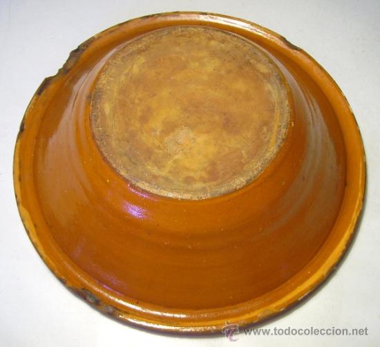 Antig&uuml;edades: Curioso lebrillo ceramica - Foto 3