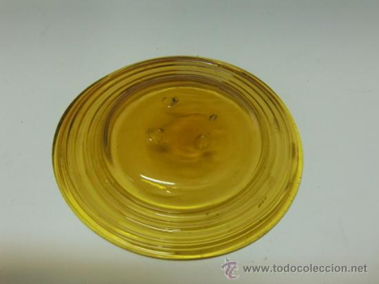 Antig&uuml;edades: Platito de cristal soplado, amarillo - Foto 2