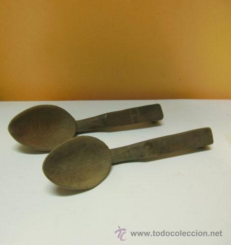 Antig&uuml;edades: Pareja de cucharas antiguas, de madera - Foto 1
