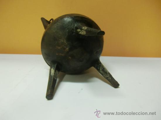 Antig&uuml;edades: Olla gallega de hierro - Foto 4