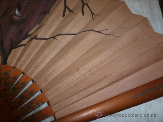 Antig&uuml;edades: abanico tela y madera - Foto 5