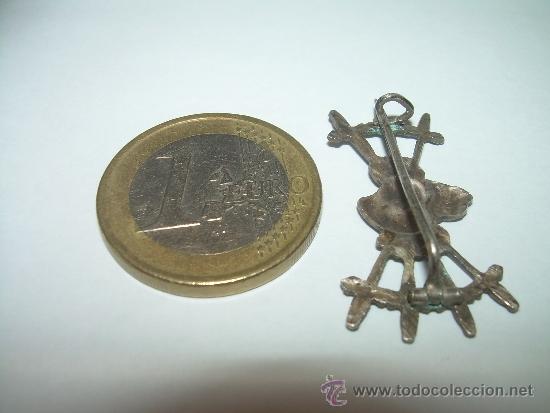 Antig&uuml;edades: ANTIGUA MEDALLA DE PLATA-CORAZON 7 ESPADAS - Foto 3