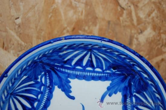 Antig&uuml;edades: PLATO EN PORCELANA MANISES - Foto 2