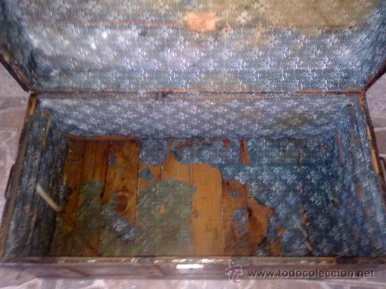 Antig&uuml;edades: antiguo baul en madera y chapa - Foto 5