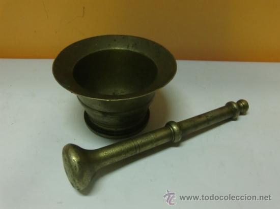 Antig&uuml;edades: Mortero con su mazo. De bronce - Foto 2
