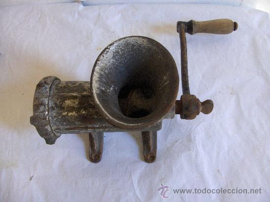 Antig&uuml;edades: maquina de picar carne elma - Foto 1