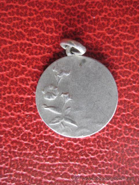 Antig&uuml;edades: MEDALLA PLATEADA..DOBLE CARA. VIRGEN.... ENVIO GRATIS&iexcl;&iexcl;&iexcl; - Foto 2