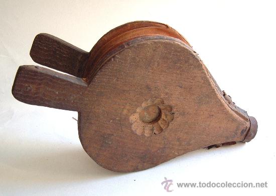 Antig&uuml;edades: Fuelle de madera y piel - Foto 2