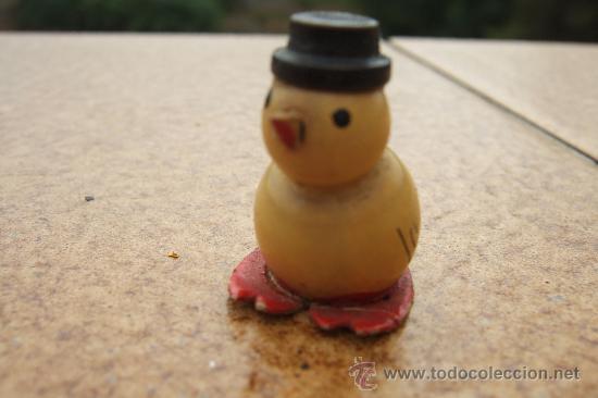 Antig&uuml;edades: Pollito con patas - Foto 3