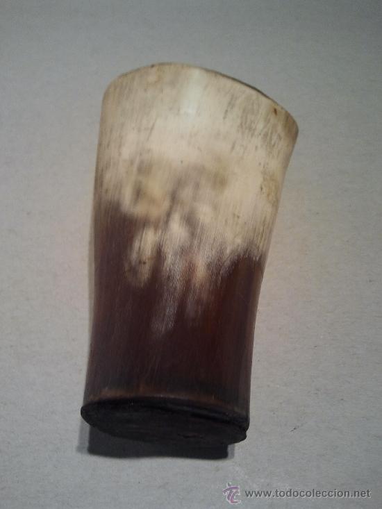 Antig&uuml;edades: Vaso pastoril de asta de cuerno - Foto 1