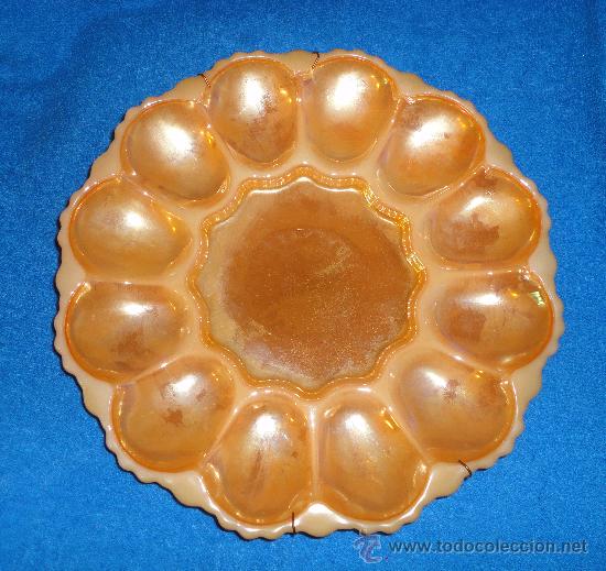 Antig&uuml;edades: PLATO BANDEJA CENTRO DE MESA DE OPALINA DORADA. PPIOS. S. XX