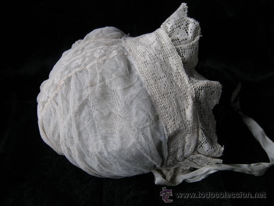 Antig&uuml;edades: ANTIGUO GORRO DE ENCAJE   S. XIX - Foto 1