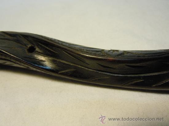 Antig&uuml;edades: MANGO ANTIGUO DE SOMBRILLA DE MADERA TALLADA Y EBONIZADA - Foto 2