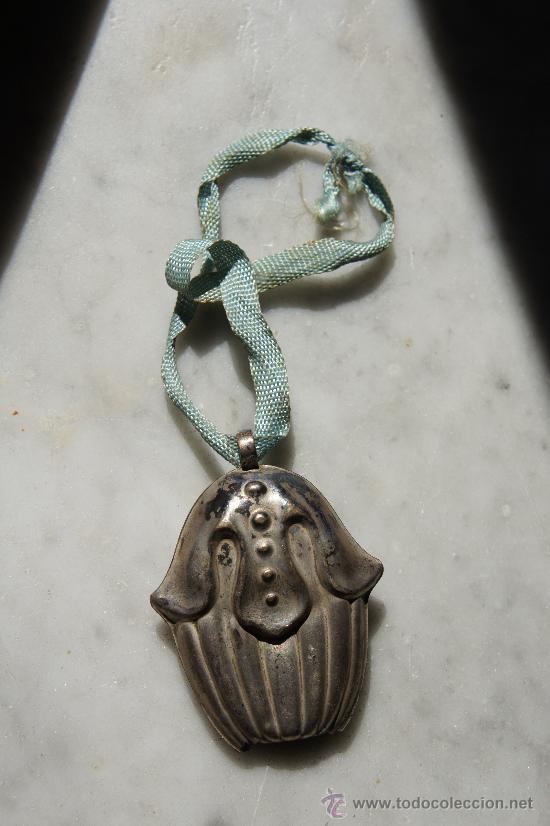Antig&uuml;edades: Sonajero antiguo de plata - Foto 1