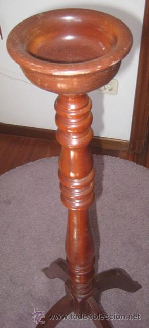 Antig&uuml;edades: Candelabro madera Sapelly 106 cm. - Foto 3