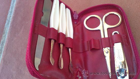 Antig&uuml;edades: -Extraordinario NECESER antiguo de MANICURA Y PEDICURA-