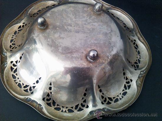 Antig&uuml;edades: Antiguo Plato de metal plateado, centro de mesa - Foto 6