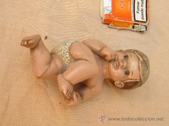 Antig&uuml;edades: NI&Ntilde;O CON SELLO EN EL DORSO. - Foto 2