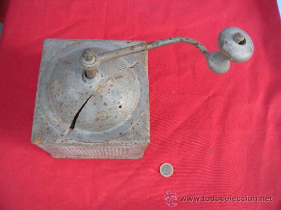 Antiquit&eacute;s: ANTIGUO MOLINILLO DE CAF&Eacute; GRAN TAMA&Ntilde;O.